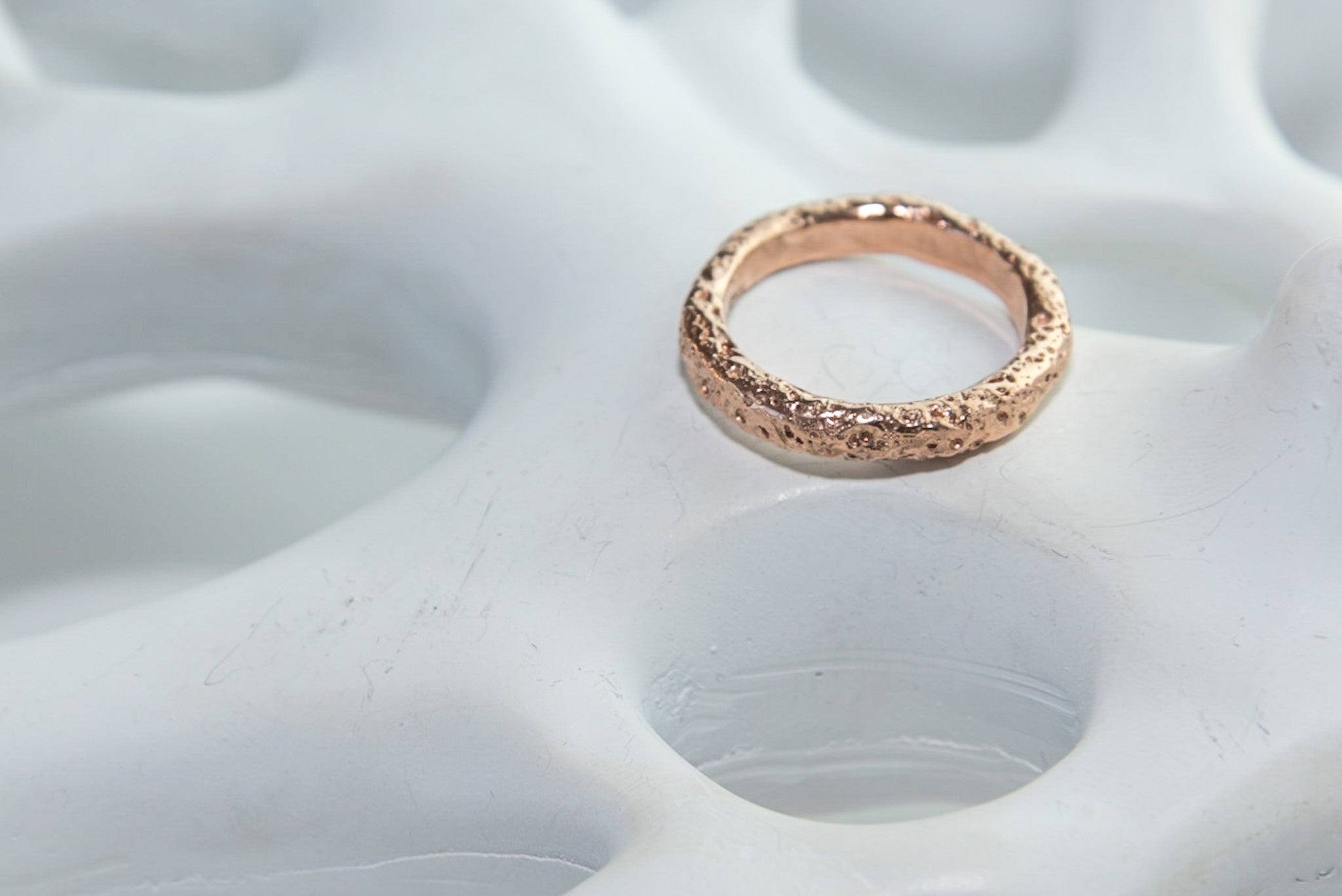 Emily Nixon Cockle 9ct Gold Ring | Gold main image 1