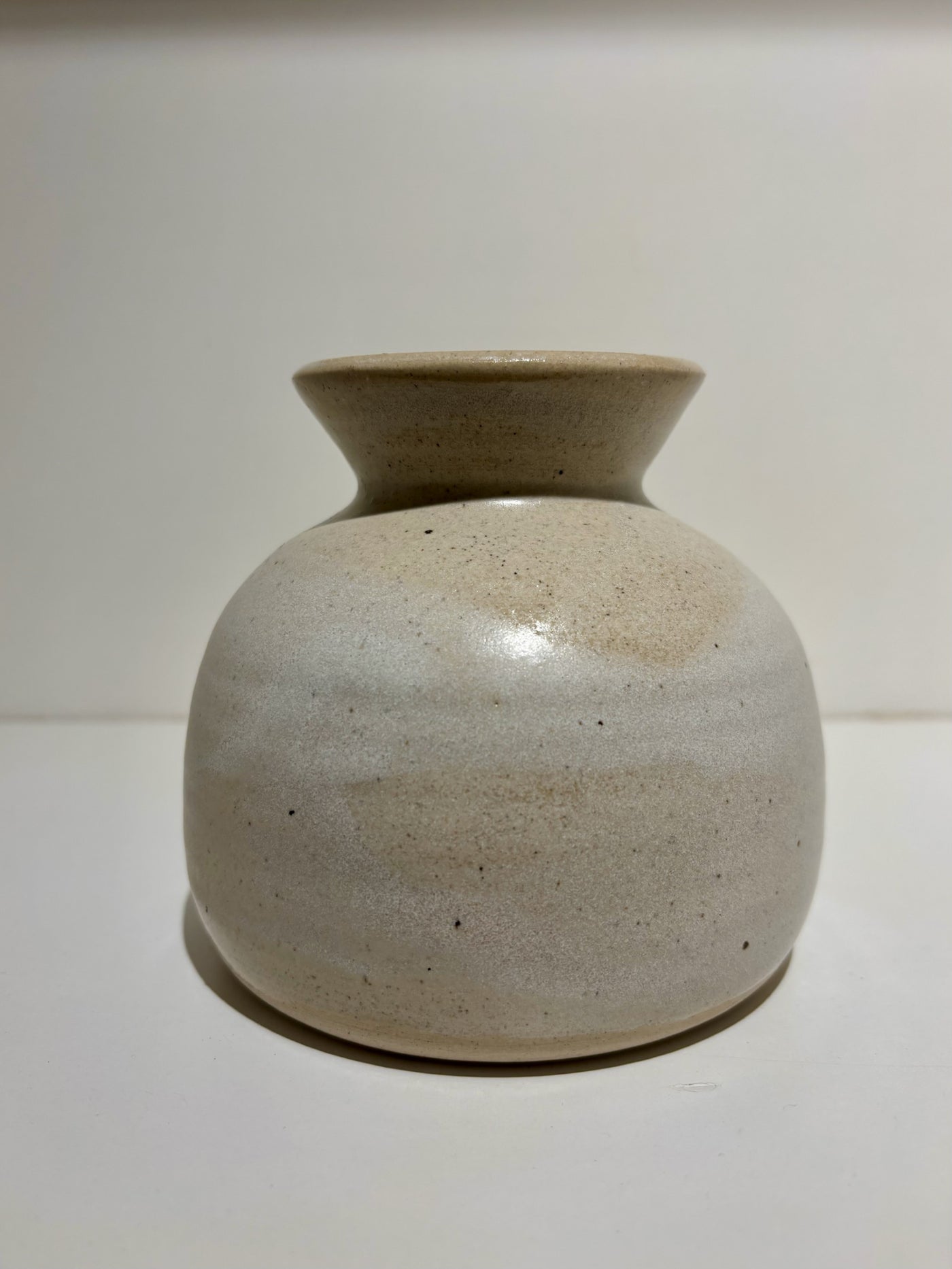 Nyn Ceramics Stubby vase